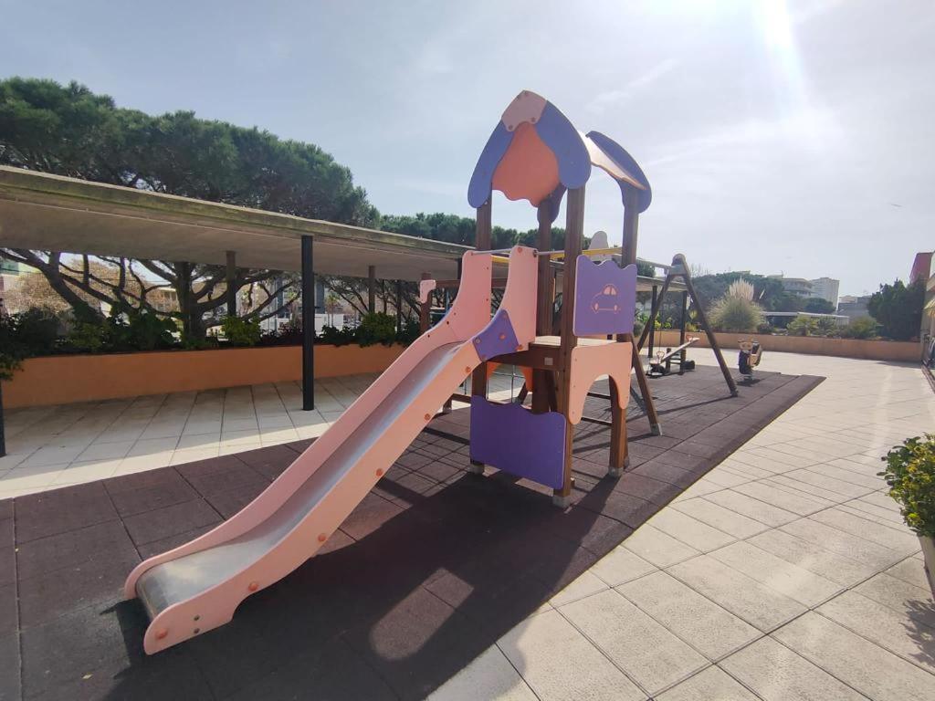 Apartament Neptuno Castell-Platja d’Aro Exterior foto